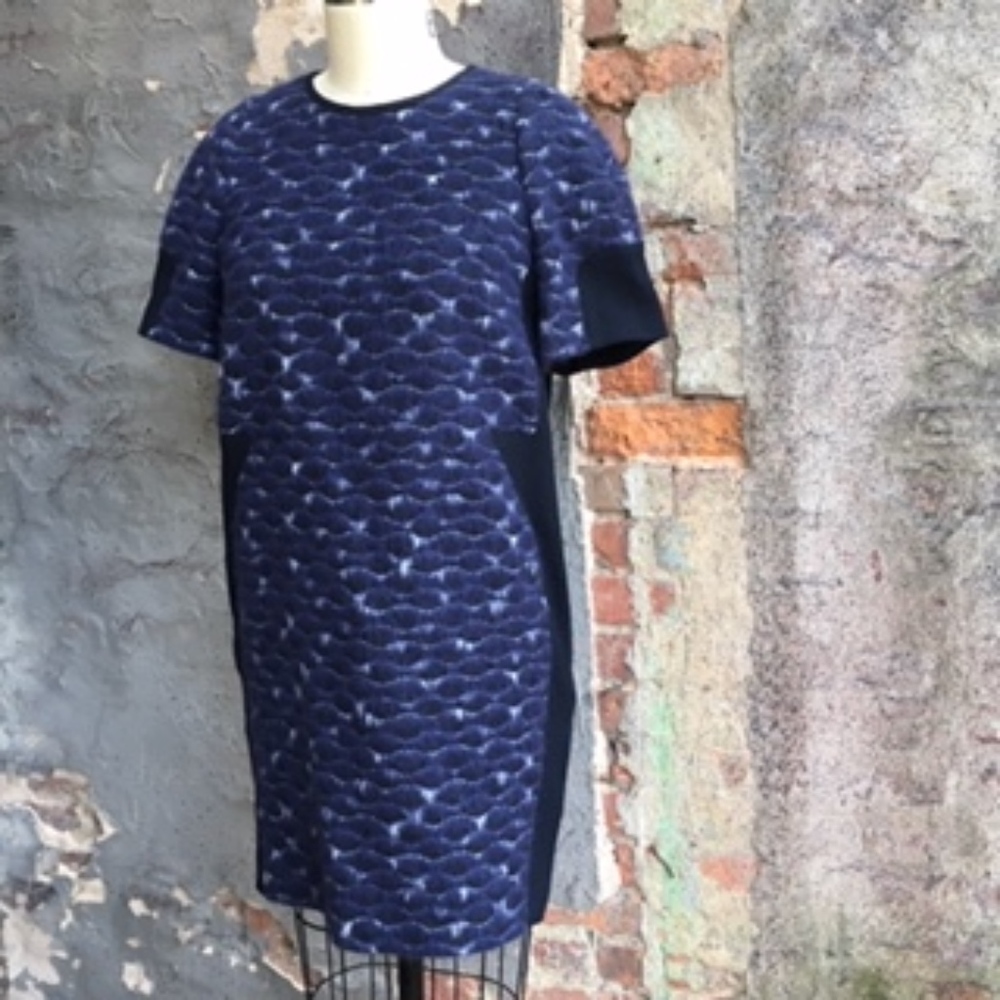 O'2nd Short Dress - Picture 2 of 8